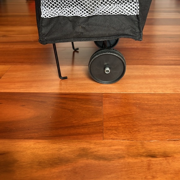 Black with Mesh Rolling Bag - Picture 4 of 11